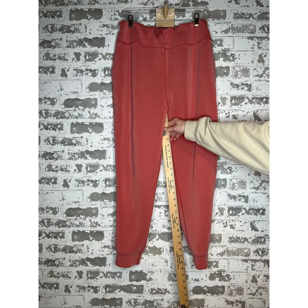 Alaskan hard gear Duluth trading | women pink sweatpants joggers